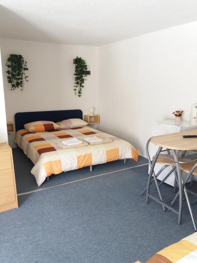 Apartments Family Trauber Korenica Exterior photo